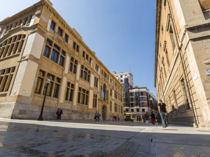Antigua Escuela de Comercio