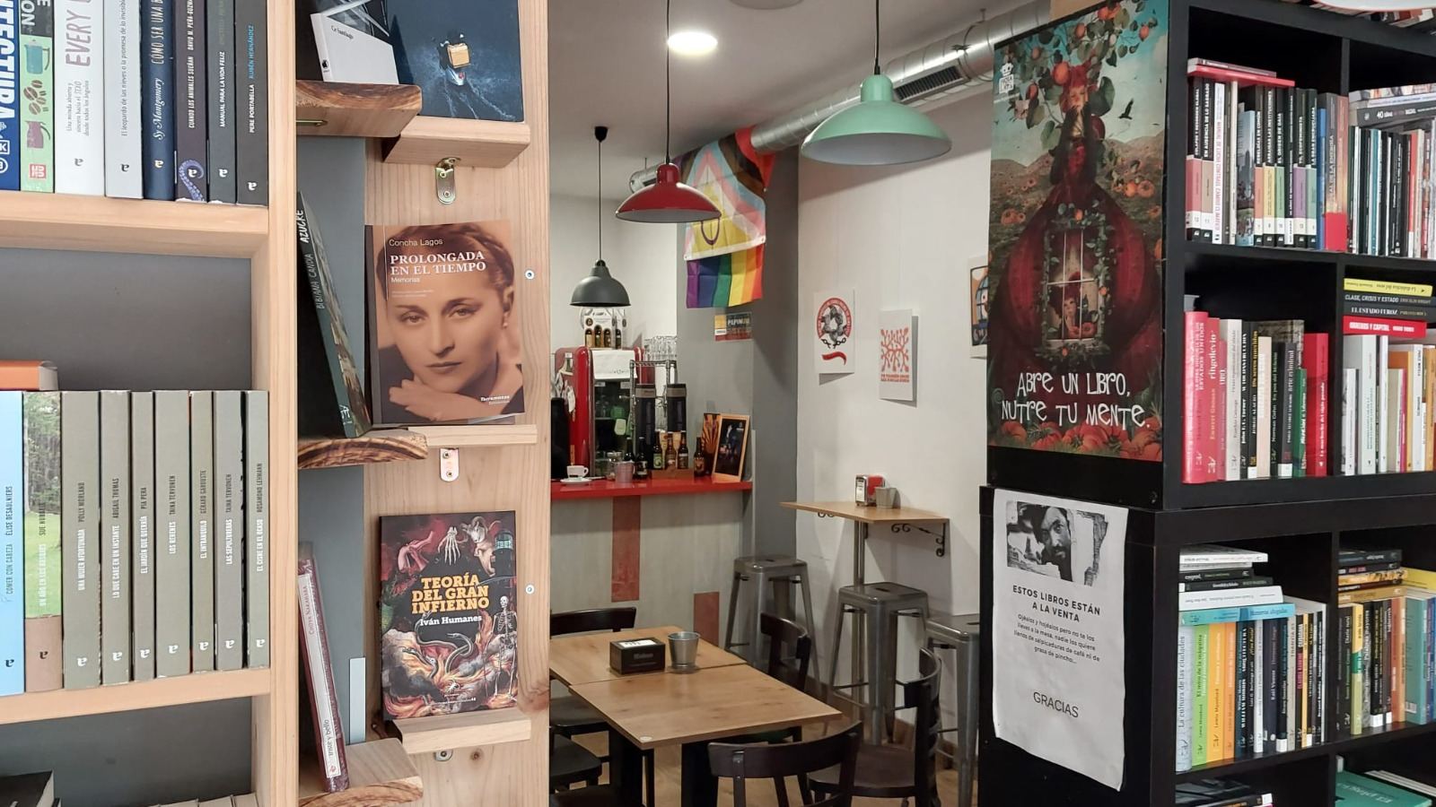 La Llocura, llibrería-café