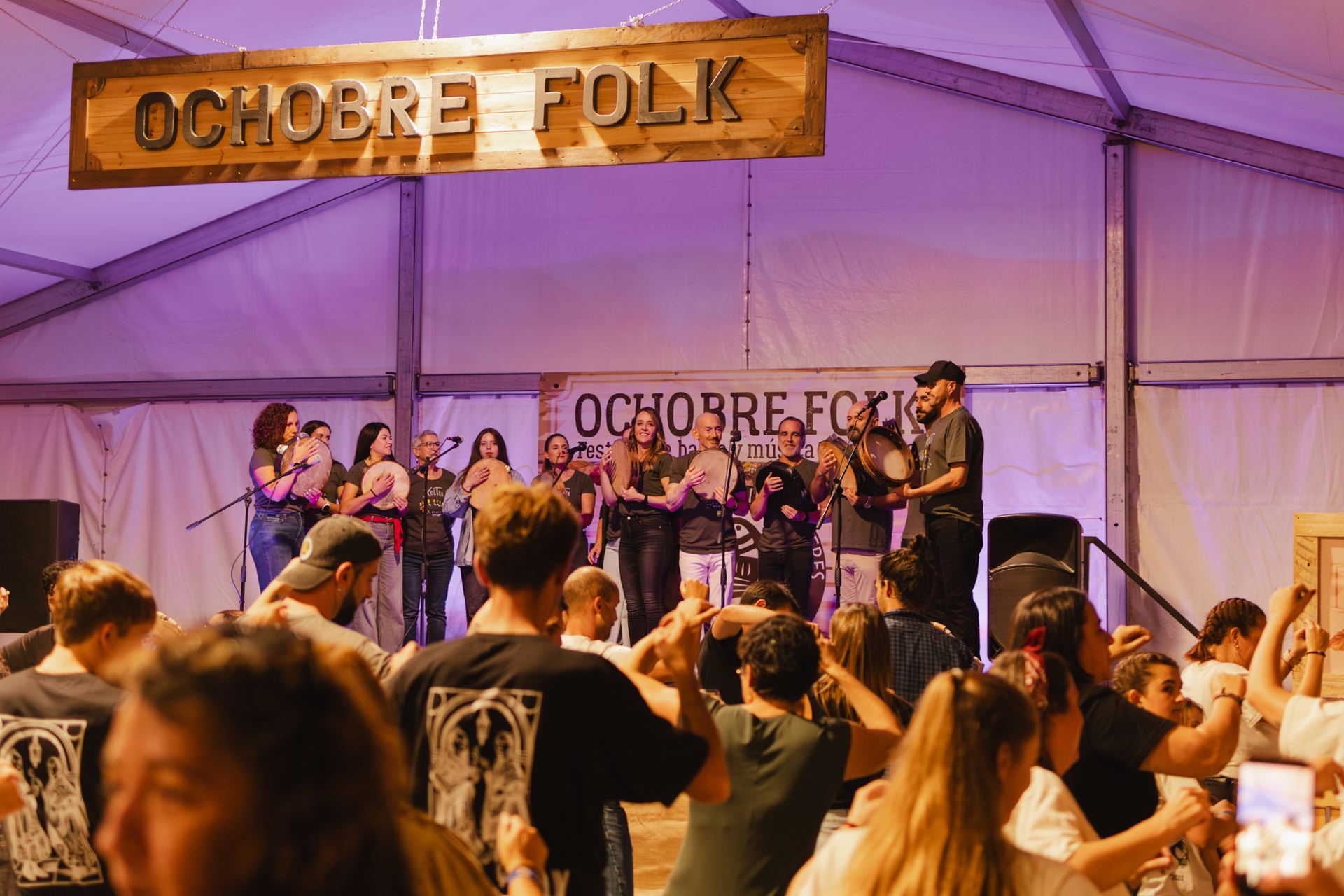 Ochobre Folk